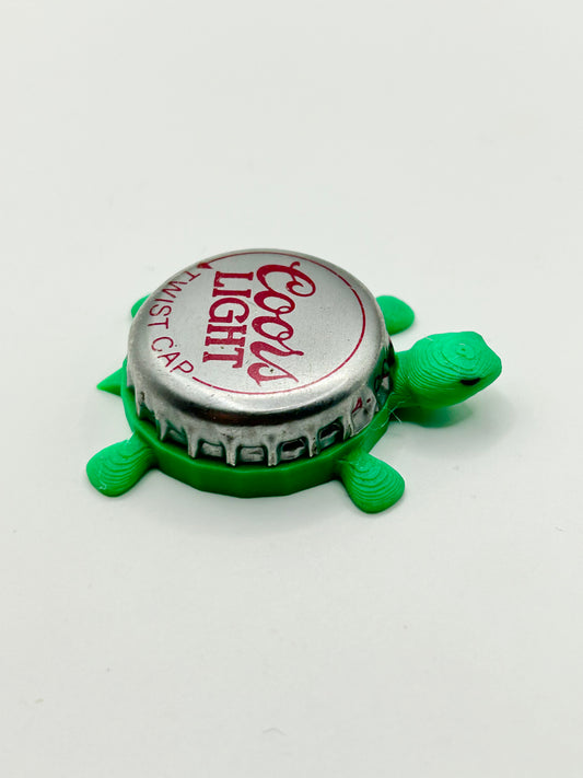 Coors Light (Vintage) - Bottle Cap Magnet Turtle