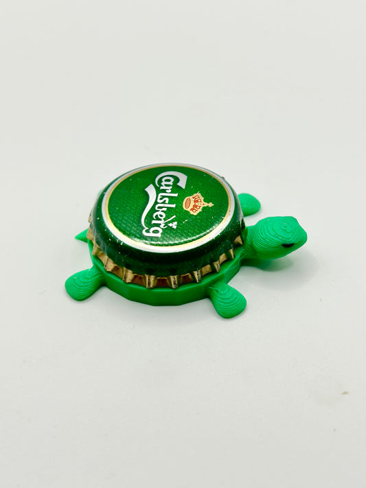 Carlsberg Pilsner - Bottle Cap Magnet Turtle