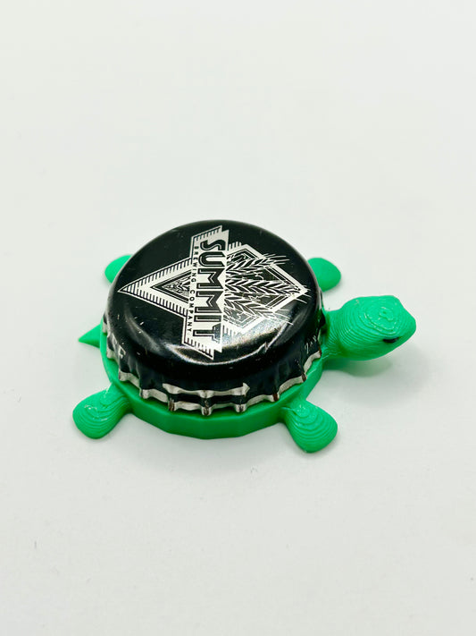 Summit Brewing (Black) - Bottle Cap Magnet Turtle