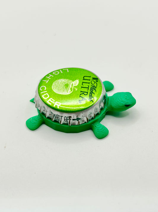 Michelob Ultra Light Cider - Bottle Cap Magnet Turtle