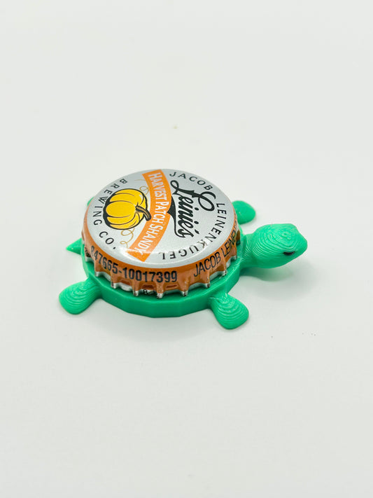 Leinenkugel's Harvest Patch Shandy (Vintage) - Bottle Cap Magnet Turtle
