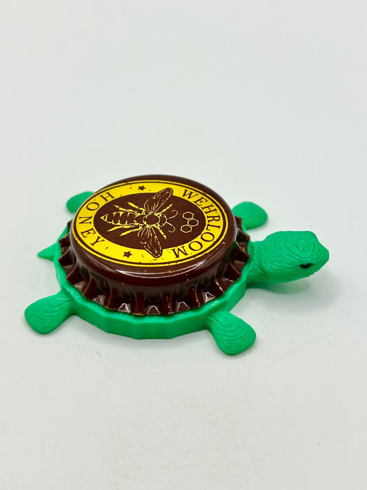 Wehrloom Honey - Bottle Cap Magnet Turtle