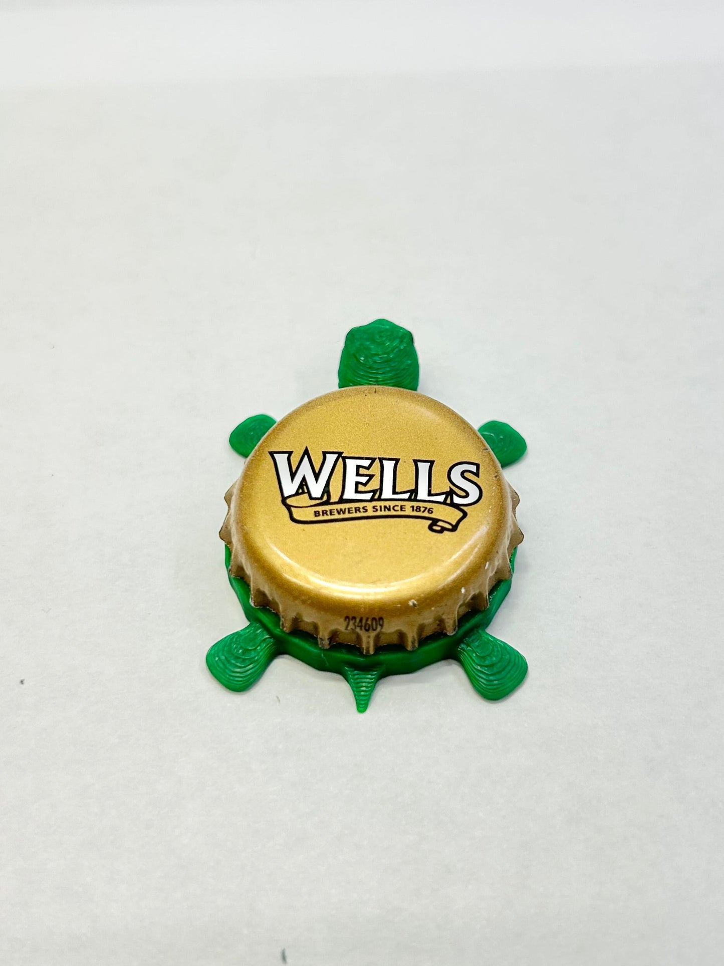 Wells Brewers - Bottle Cap Magnet Turtle