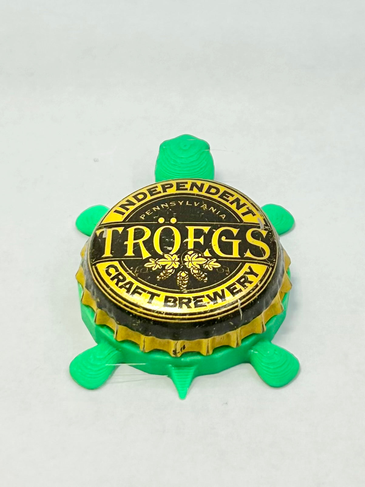 Troegs Beer (Vintage) - Bottle Cap Magnet Turtle
