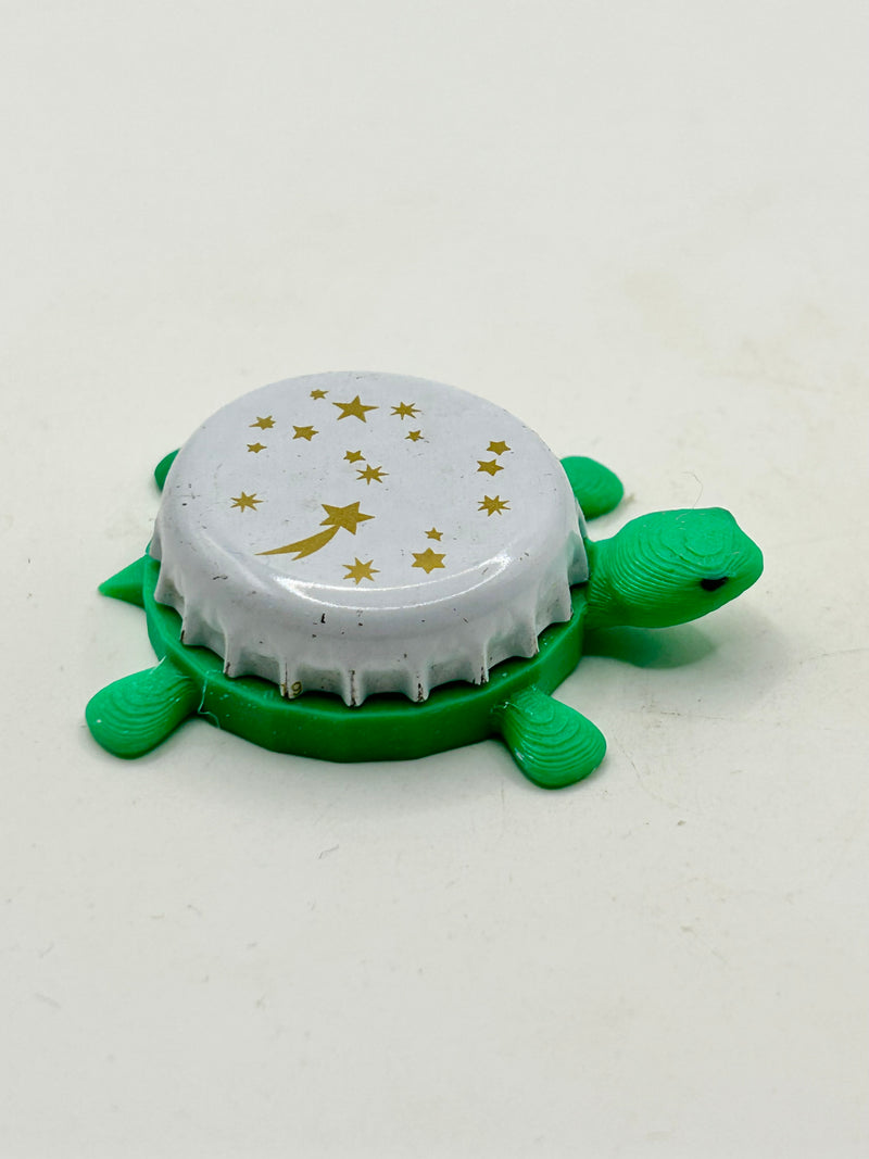 Heidelberger Weihnachtsbier (Stars) - Bottle Cap Magnet Turtle (Copy) Shell Shocked Art