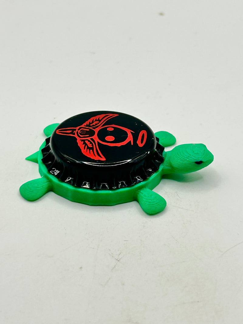 St Glingin Tripel (Brasserie Artesienne) - Bottle Cap Magnet Turtle (Copy) Shell Shocked Art