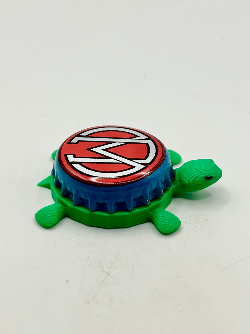 Mamos Beer - Bottle Cap Magnet Turtle Shell Shocked Art