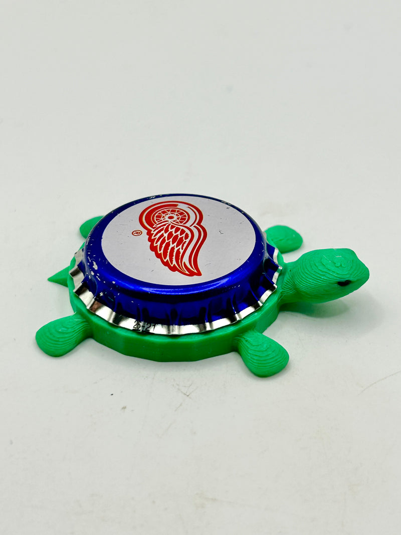 Detroit Red Wings (Labatt Brewing) - Bottle Cap Magnet Turtle Shell Shocked Art
