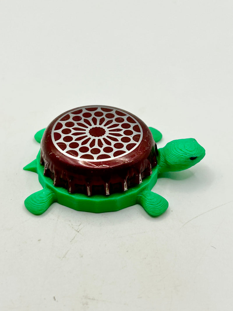Cazurra Leon Beer - Bottle Cap Magnet Turtle Shell Shocked Art