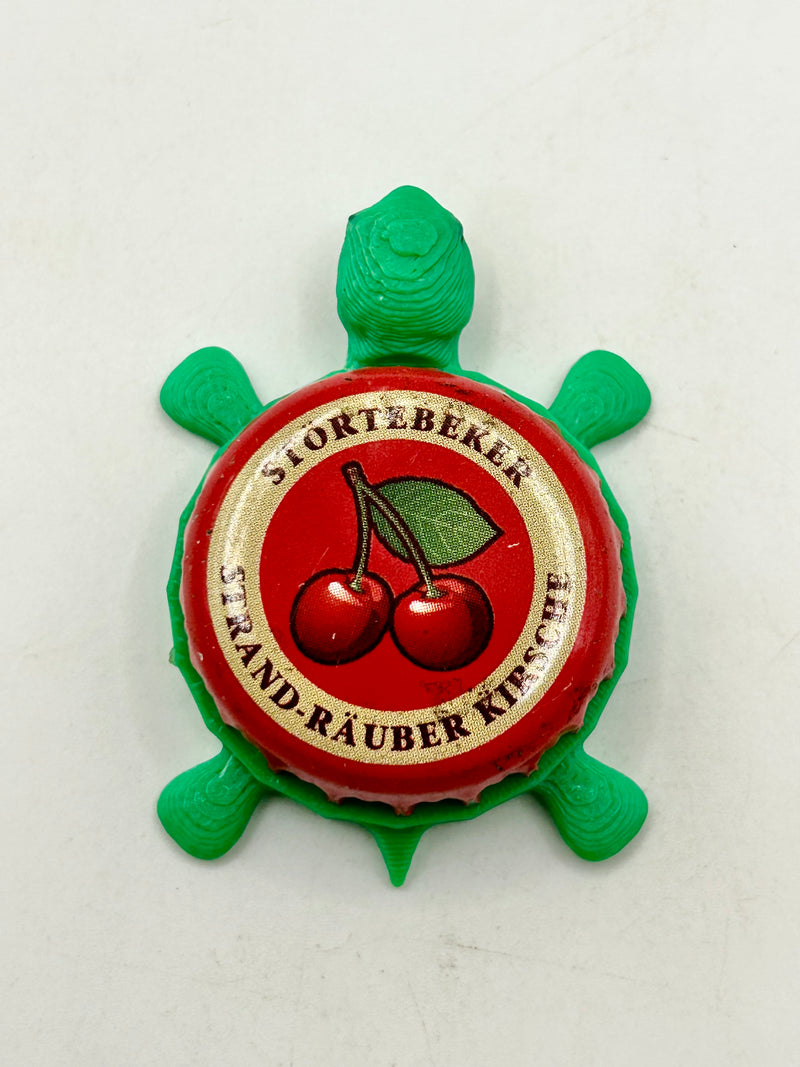 Stortebeker Brewing - Bottle Cap Magnet Turtle Shell Shocked Art