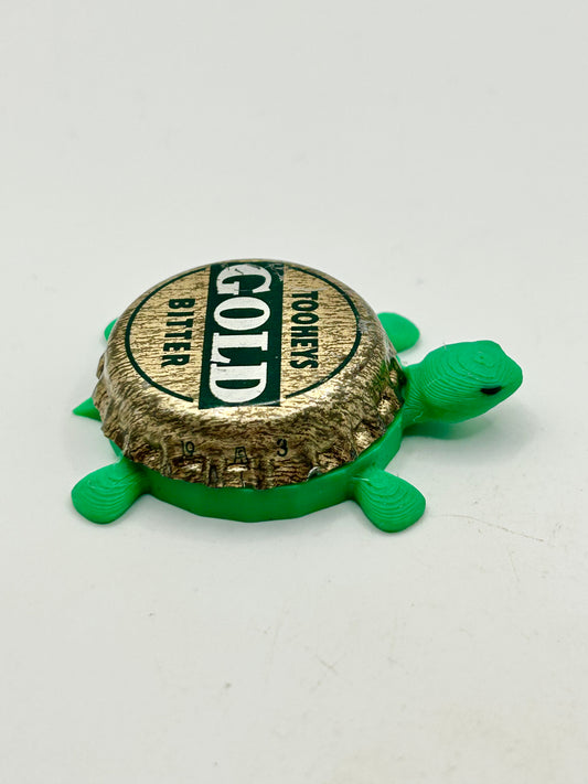Tooheys Gold Bitter - Bottle Cap Magnet Turtle Shell Shocked Art