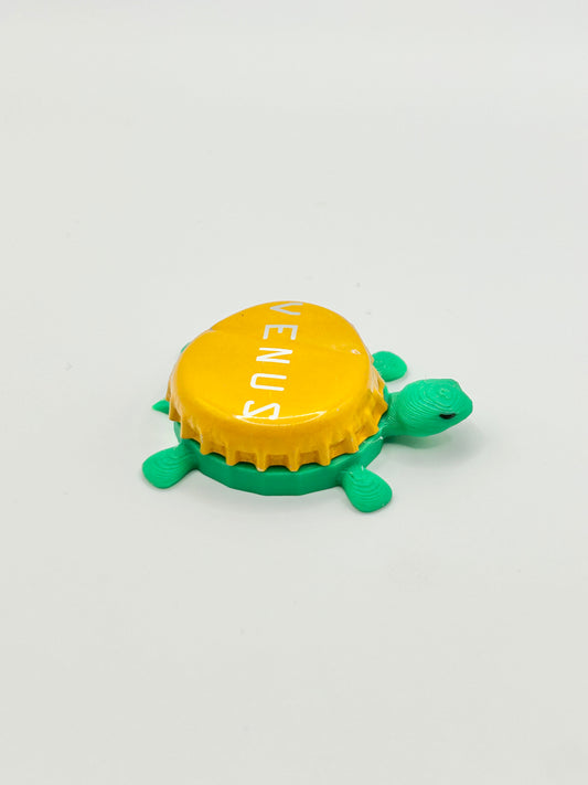 Bell's Venus - Bottle Cap Magnet Turtle