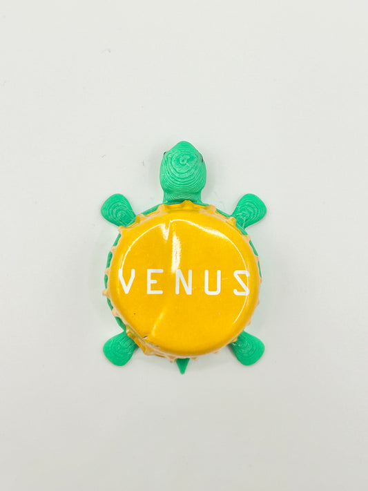Bell's Venus - Bottle Cap Magnet Turtle