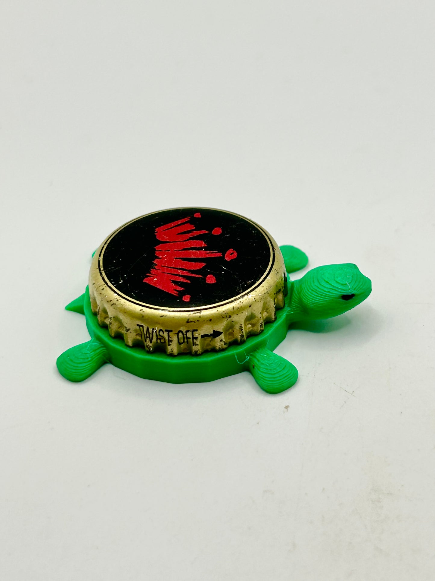 Budweiser Crown (Gold Trim) - Bottle Cap Magnet Turtle Shell Shocked Art