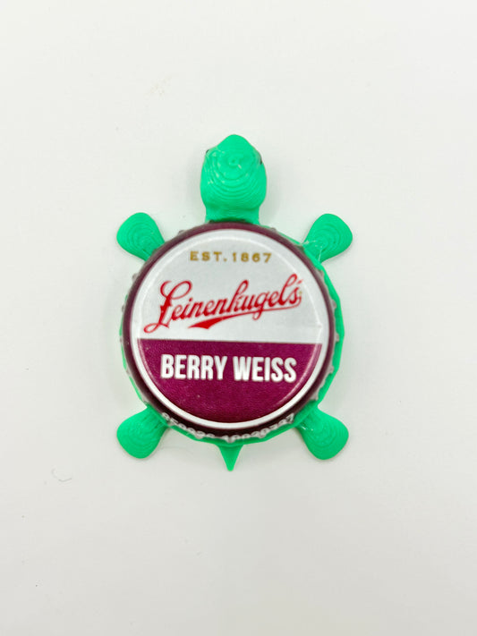 Leinenkugel's Berry Weiss (Vintage) - Bottle Cap Magnet Turtle