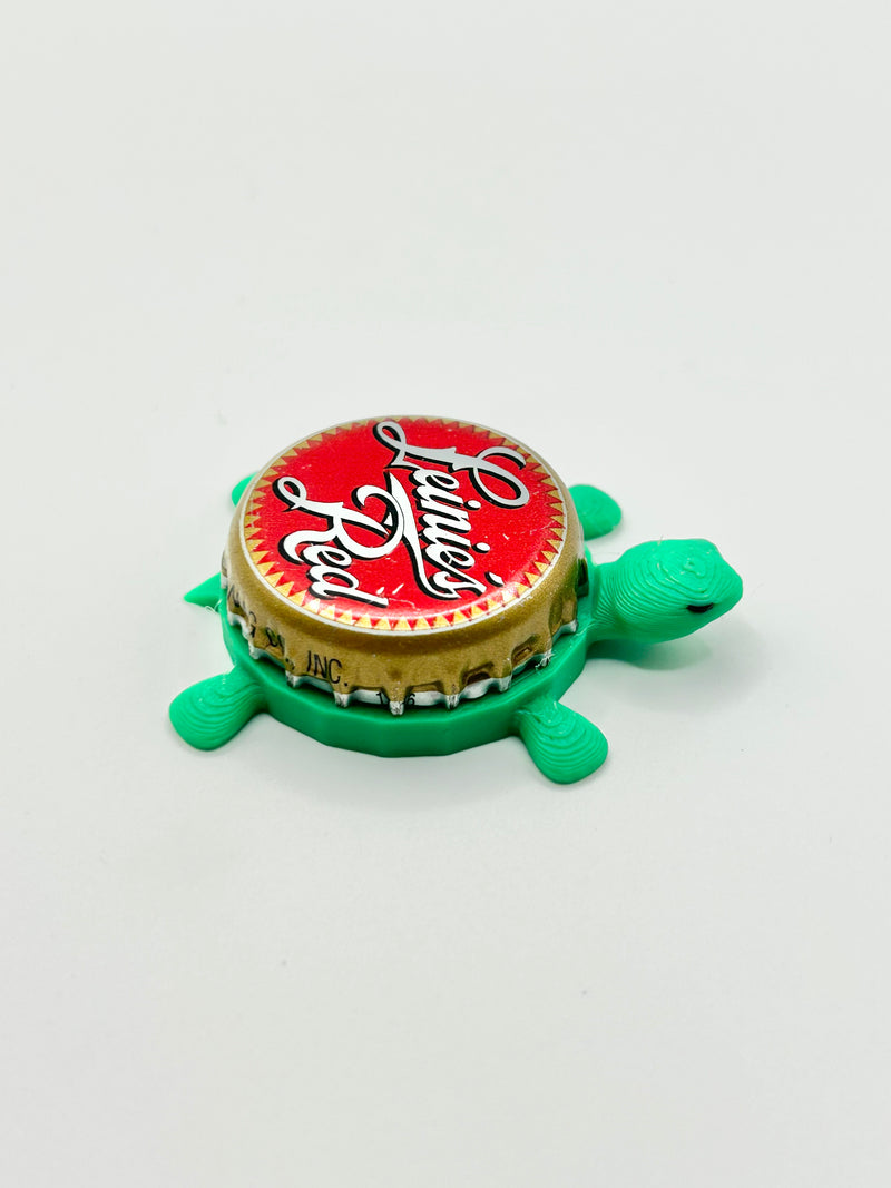Leinenkugel's Red - Bottle Cap Magnet Turtle Shell Shocked Art