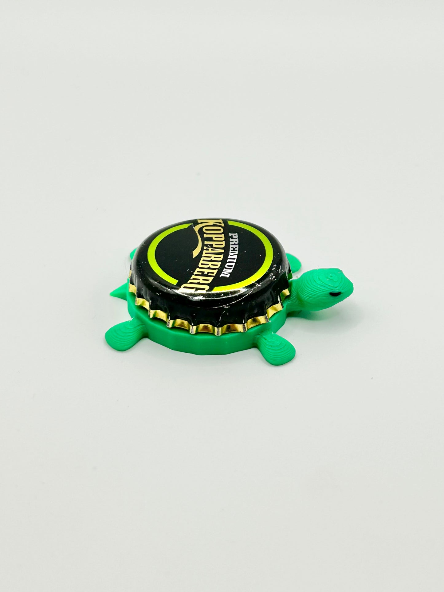 Kopparberg Premium (Green) - Bottle Cap Magnet Turtle