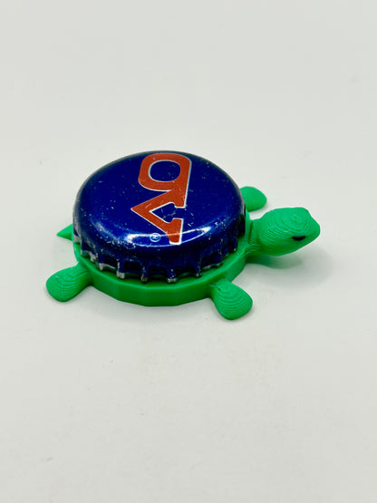 Old Vienna (Molson) - Bottle Cap Magnet Turtle Shell Shocked Art