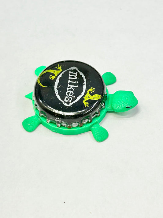 Mikes Hard Lemonade (Rare Gecko Design) - Bottle Cap Magnet Turtle