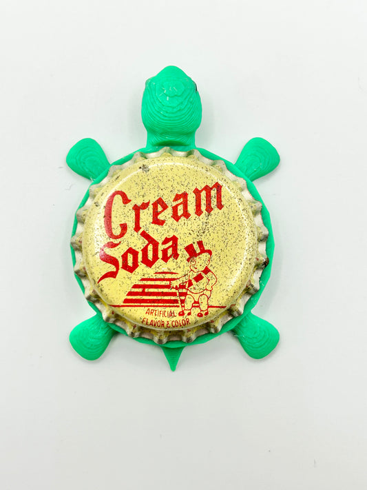 Cream Soda (Beige) - Bottle Cap Magnet Turtle