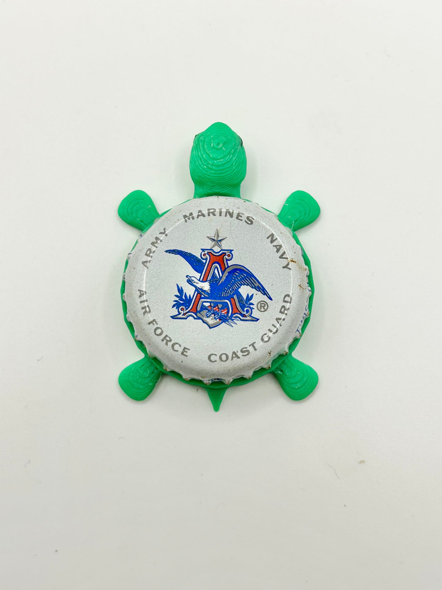Anheuser Busch Budweiser Beer (Vintage - Armed Forces) - Bottle Cap Magnet Turtle
