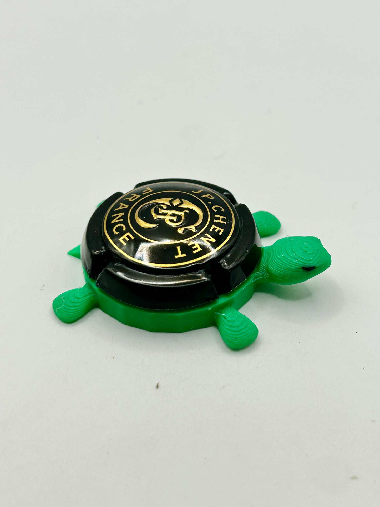 JP. Chenet (France) - Bottle Cap Magnet Turtle
