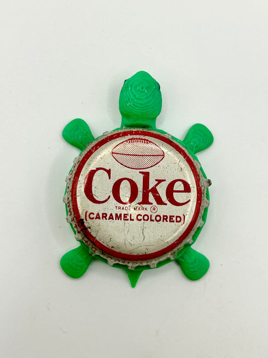 Coke (Vintage Football) - Bottle Cap Magnet Turtle