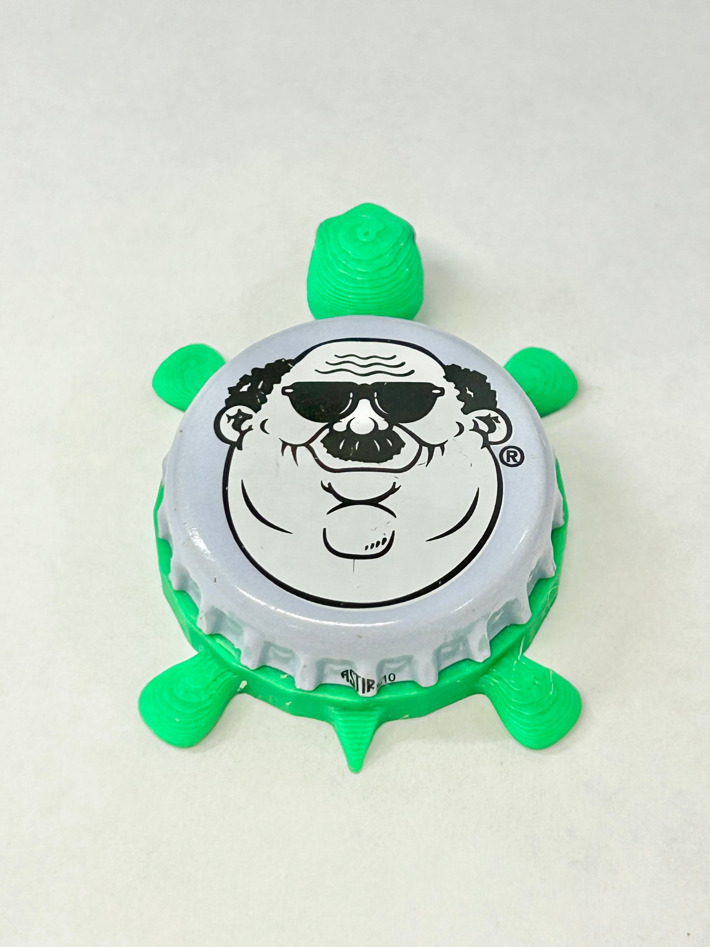 Fat Head’s Brewery (Light Purple) - Bottle Cap Magnet Turtle