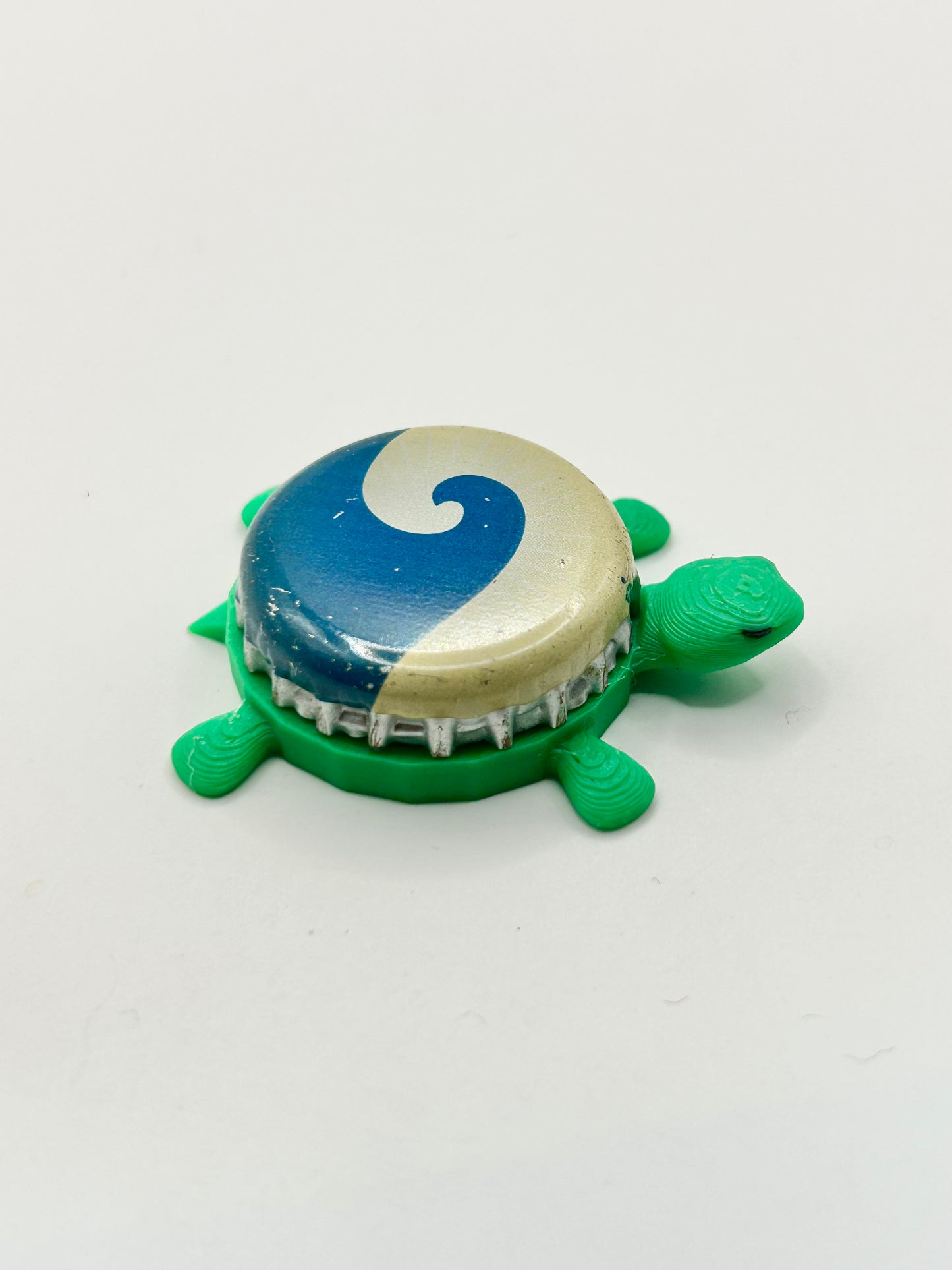 Beach Haus (Blue & White) - Bottle Cap Magnet Turtle