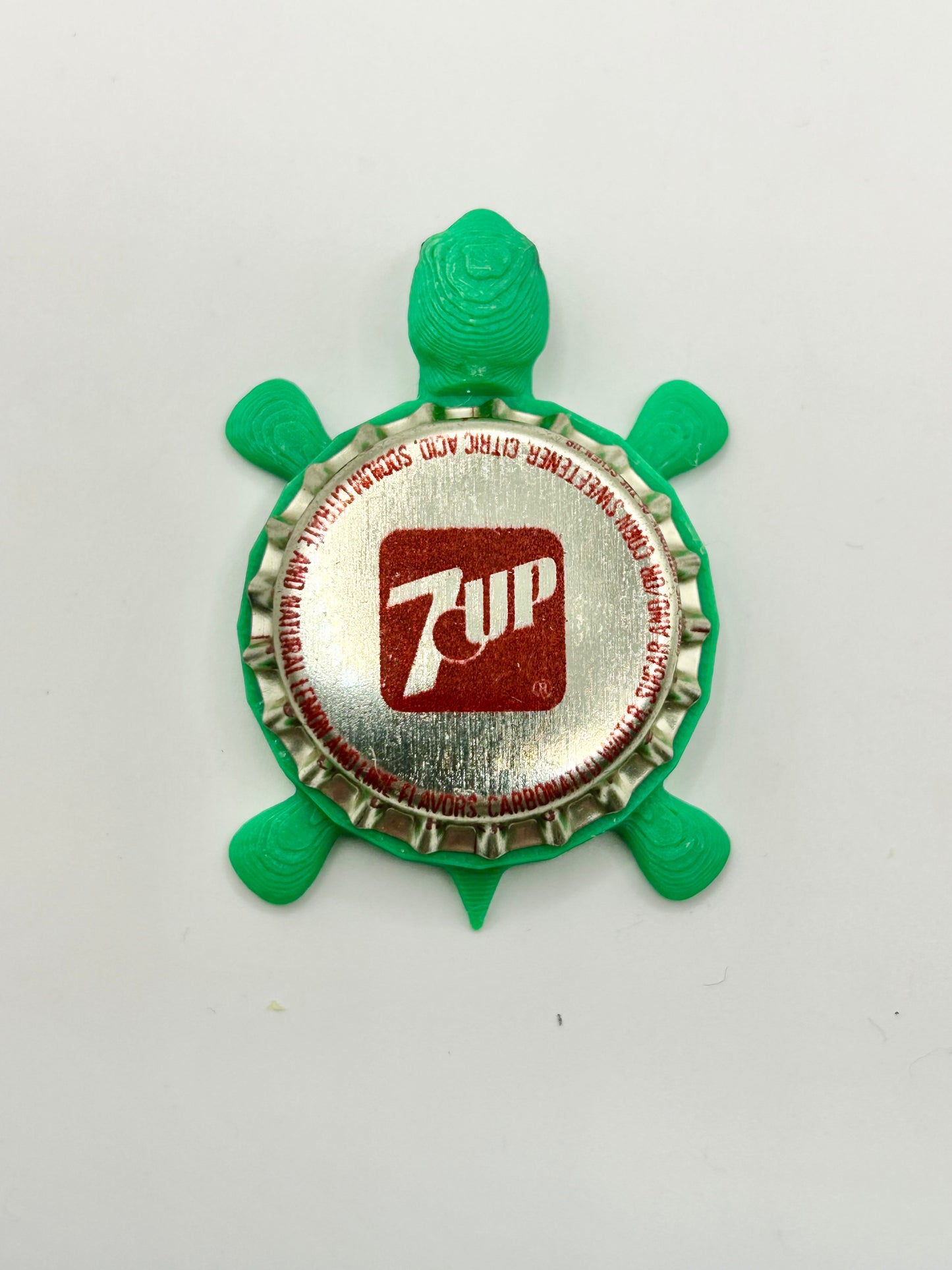 7Up Soda (Small Red Square) - Bottle Cap Magnet Turtle