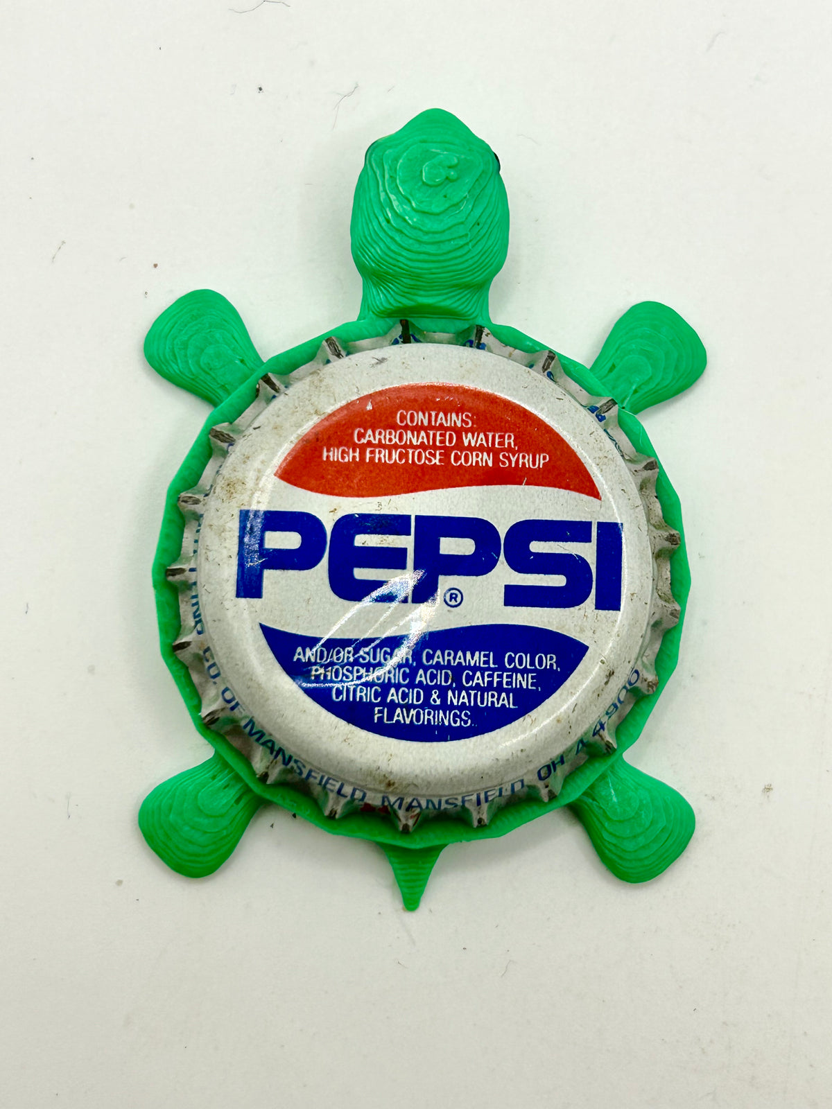 Pepsi (Vintage, White) - Bottle Cap Magnet Turtle — Shell Shocked Art