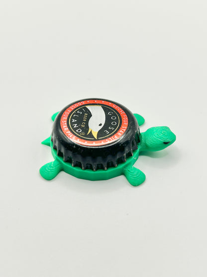 Goose Island Goose Four Star Pils - Bottle Cap Magnet Turtle Shell Shocked Art