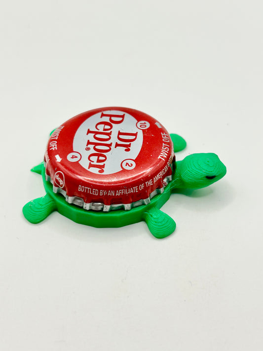 Dr Pepper Soda (Red) - Bottle Cap Magnet Turtle