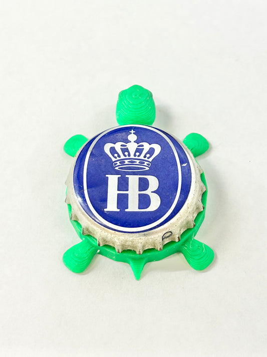 Hofbrau Beer Munchen (Silver Border) - Bottle Cap Magnet Turtle