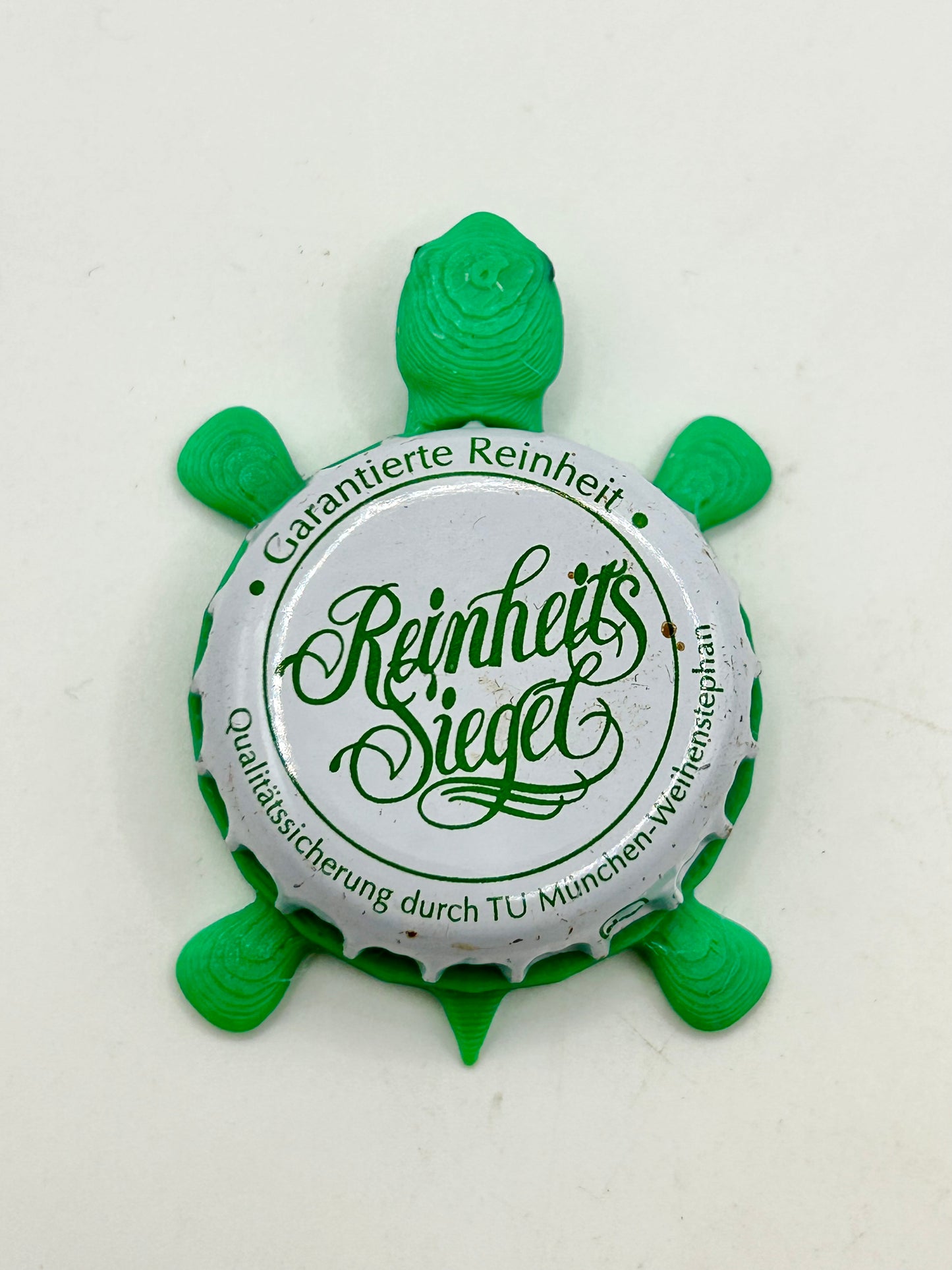Reinheits Seigel (Green) - Bottle Cap Magnet Turtle Shell Shocked Art