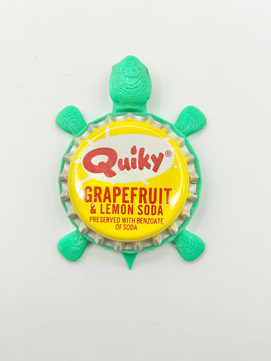 Quiky Grapefruit Soda (Vintage) - Bottle Cap Magnet Turtle
