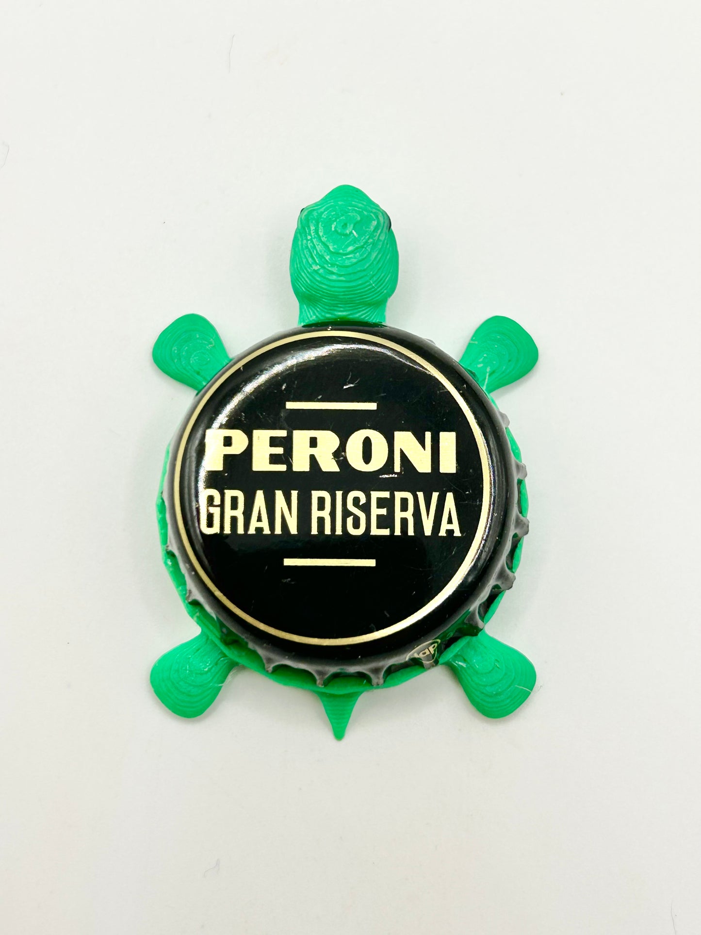 Peroni Gran Riserva - Bottle Cap Magnet Turtle