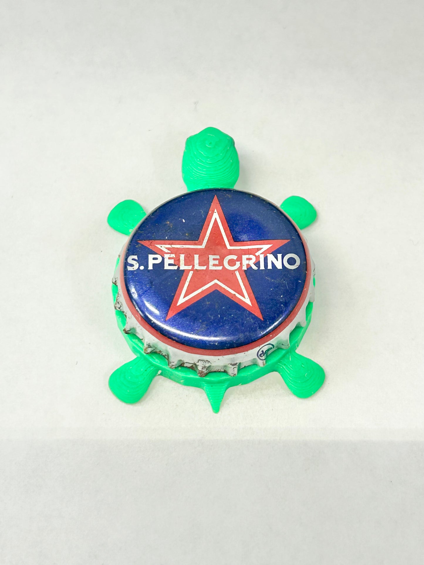 San Pellegrino (Blue) - Bottle Cap Magnet Turtle