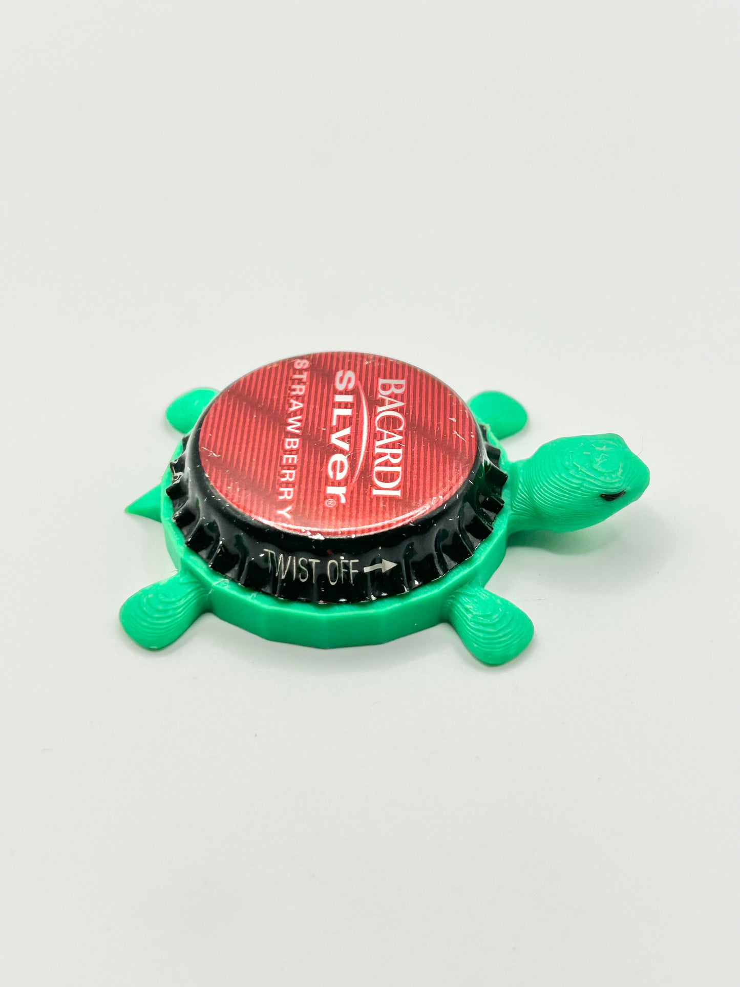 Bacardi Silver Strawberry - Bottle Cap Magnet Turtle