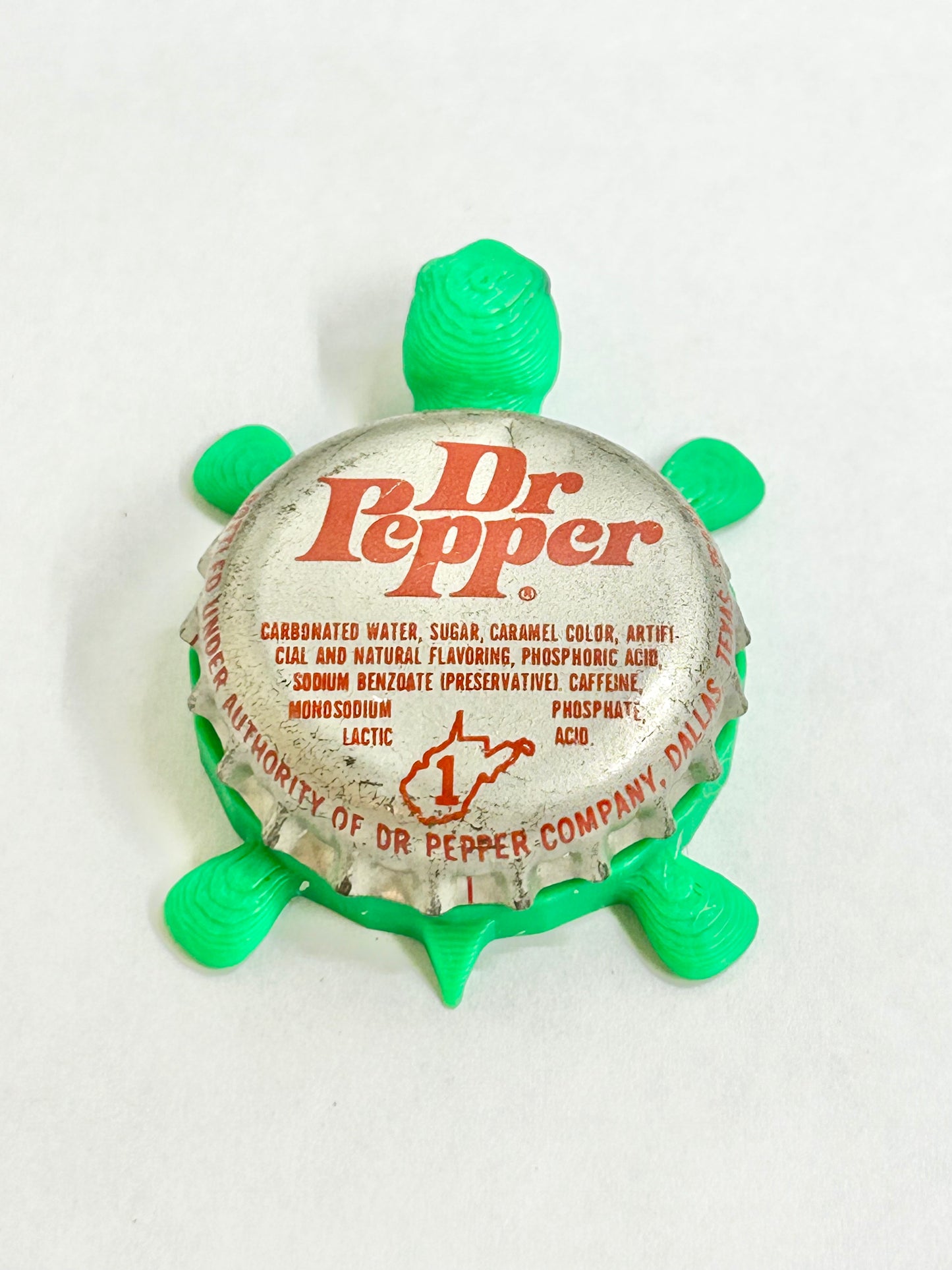 Dr Pepper Soda (Vintage) - Bottle Cap Magnet Turtle