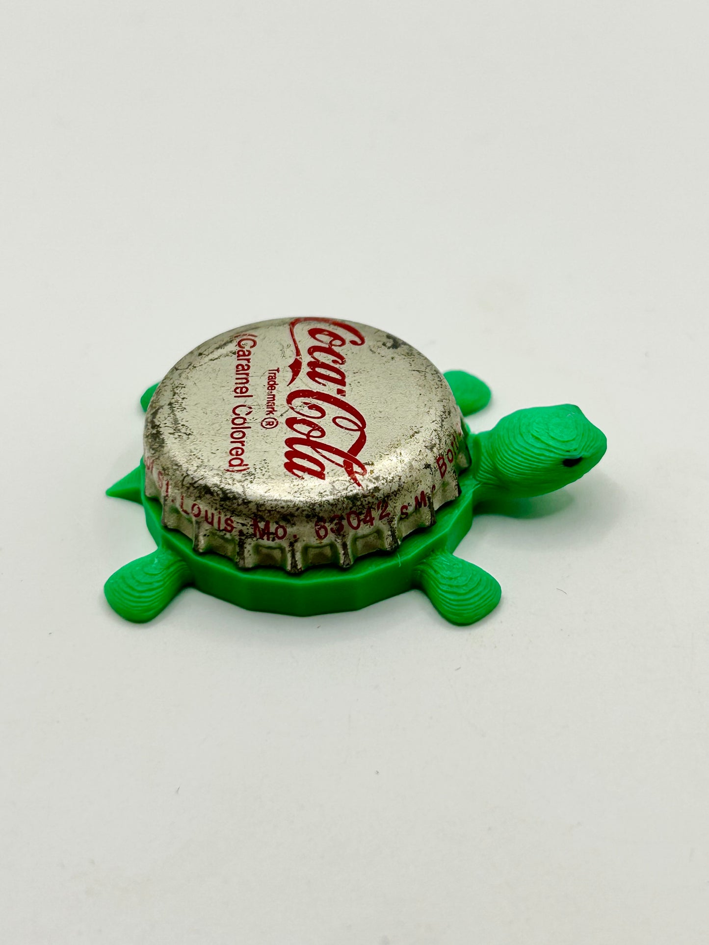 Coca Cola (Silver) - Bottle Cap Magnet Turtle