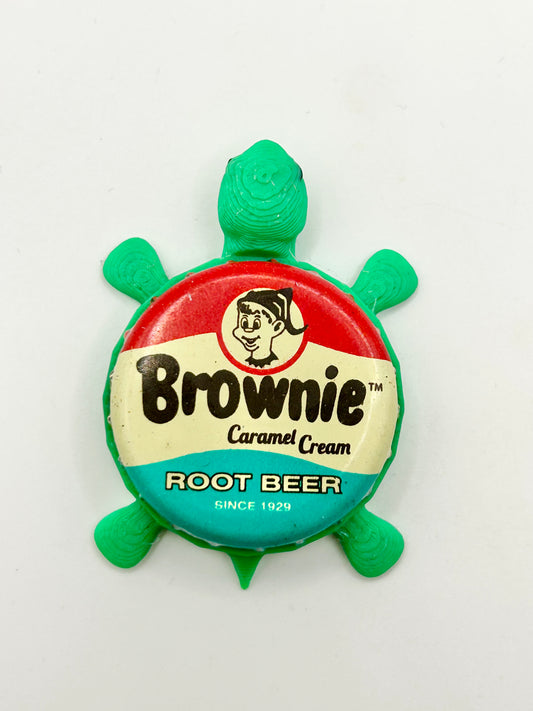 Brownie Root Beer - Bottle Cap Magnet Turtle