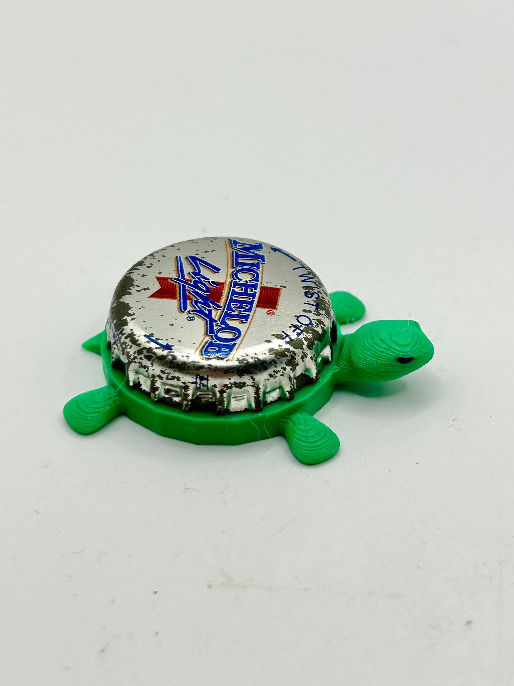 Michelob Light - Bottle Cap Magnet Turtle Shell Shocked Art
