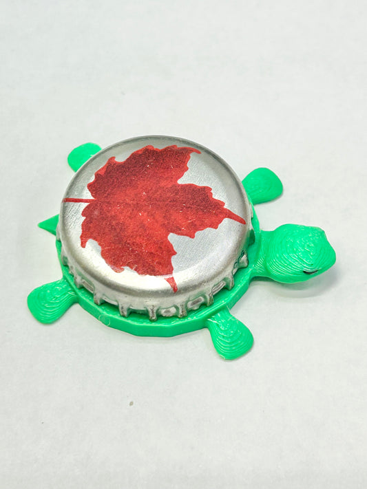 Molson (Red Leaf) - Bottle Cap Magnet Turtle