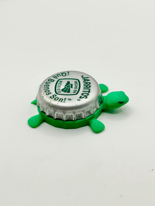 Jarritos - Que Buenos Son! (Green and Silver) - Bottle Cap Magnet Turtle
