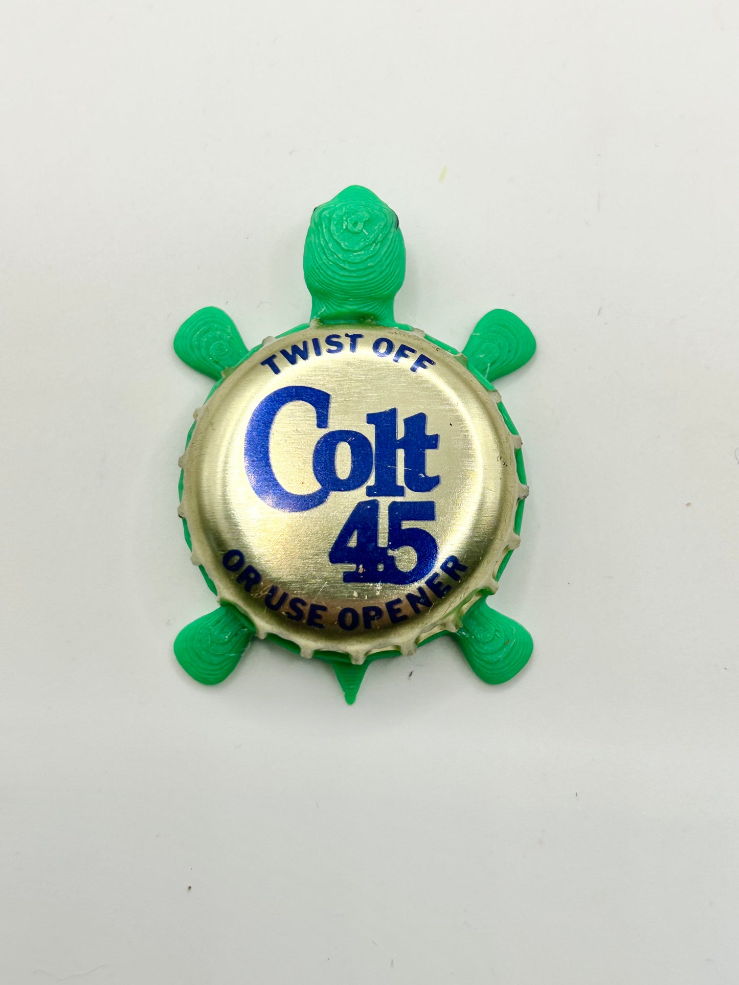 Colt 45 Malt Liquor (Vintage) - Bottle Cap Magnet Turtle