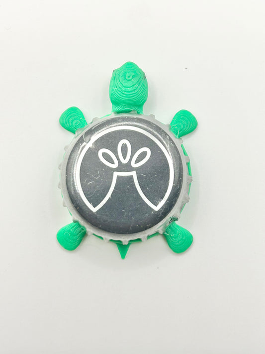 Agua Water (Gray) - Bottle Cap Magnet Turtle