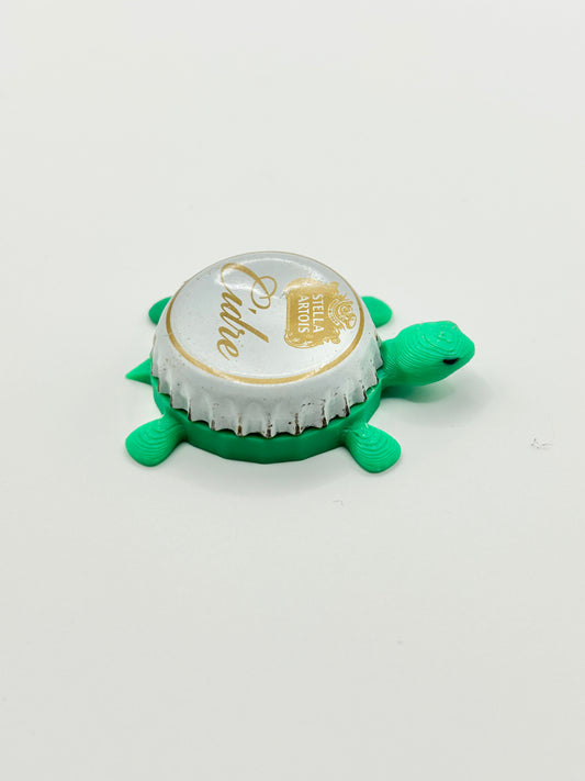Stella Artois Cidre - Bottle Cap Magnet Turtle