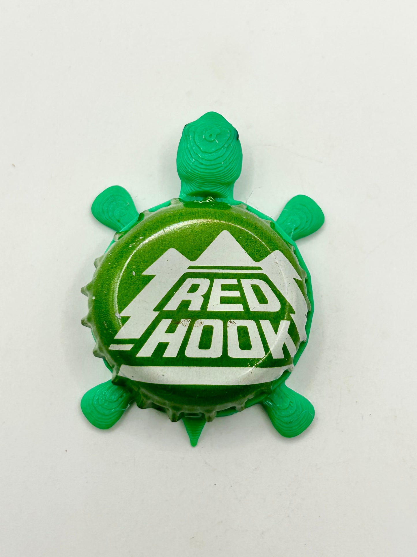 Red Hook (Green) - Bottle Cap Magnet Turtle