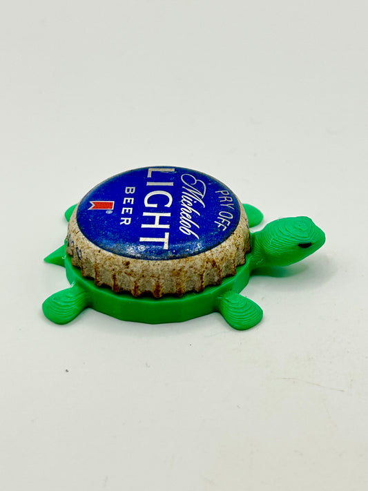 Michelob Light (Blue Vintage) - Bottle Cap Magnet Turtle